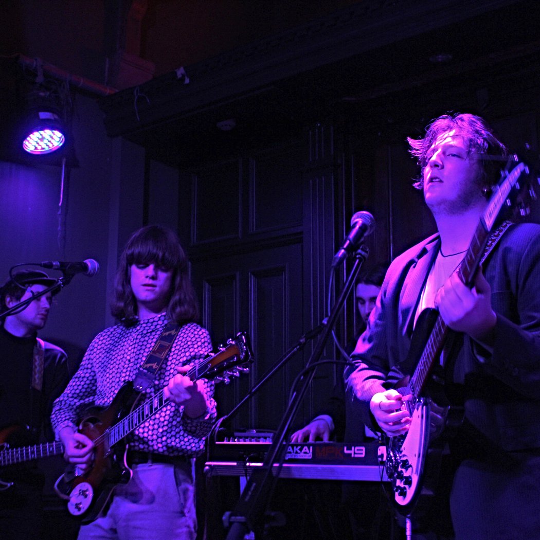Honey Moon Band 4